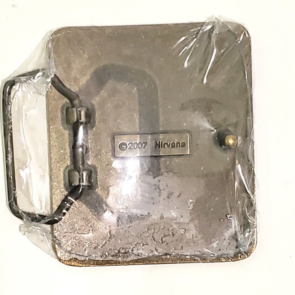 Nirvana 2007 Vintage Belt Buckle Authentic And New - Picture 3 of 5